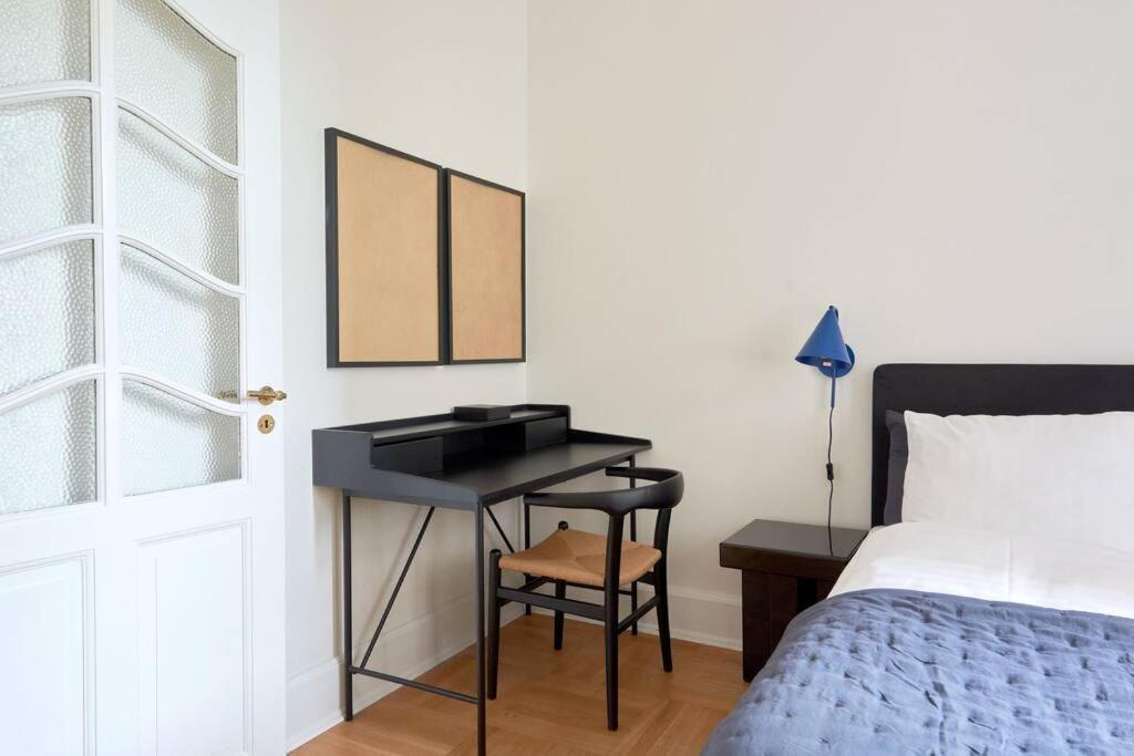 Spacious 3 Bedroom Manor Flat Next To Tivoli Копенхаген Екстериор снимка